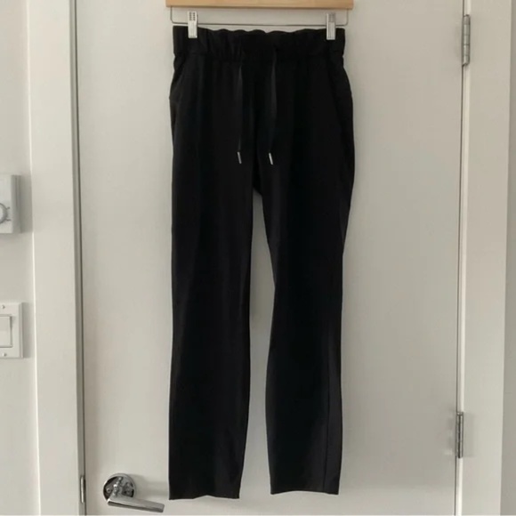Lululemon On The Fly Pant - Picture 2 of 6